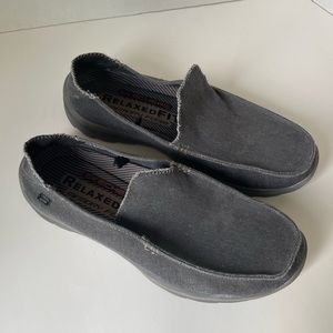 Skechers Men's Relaxed Fit Creston Moseco Slip On Charcoal. Size 8.5